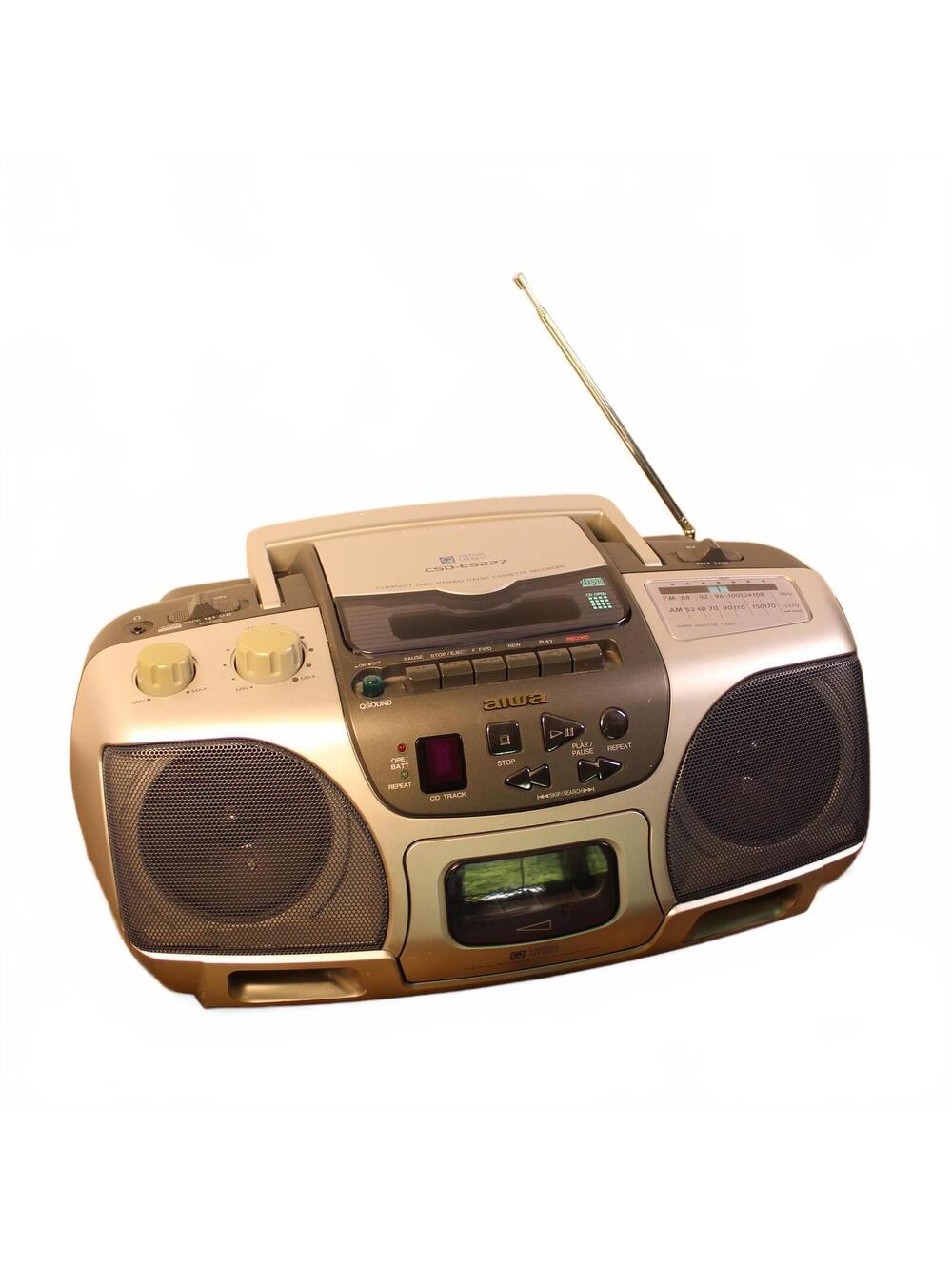Aiwa CSD-ES227 Boombox CD Cassette AM/FM Radio Stereo Tested Works 1998